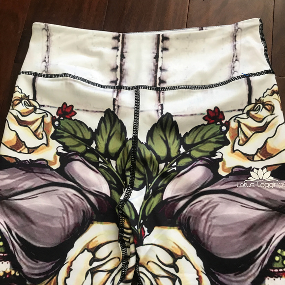 NEW LotusX™ Sugar Skull Leggings - Picture 8 of 9